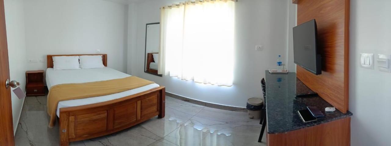 Blossom Valley Cottage Munnar Room photo